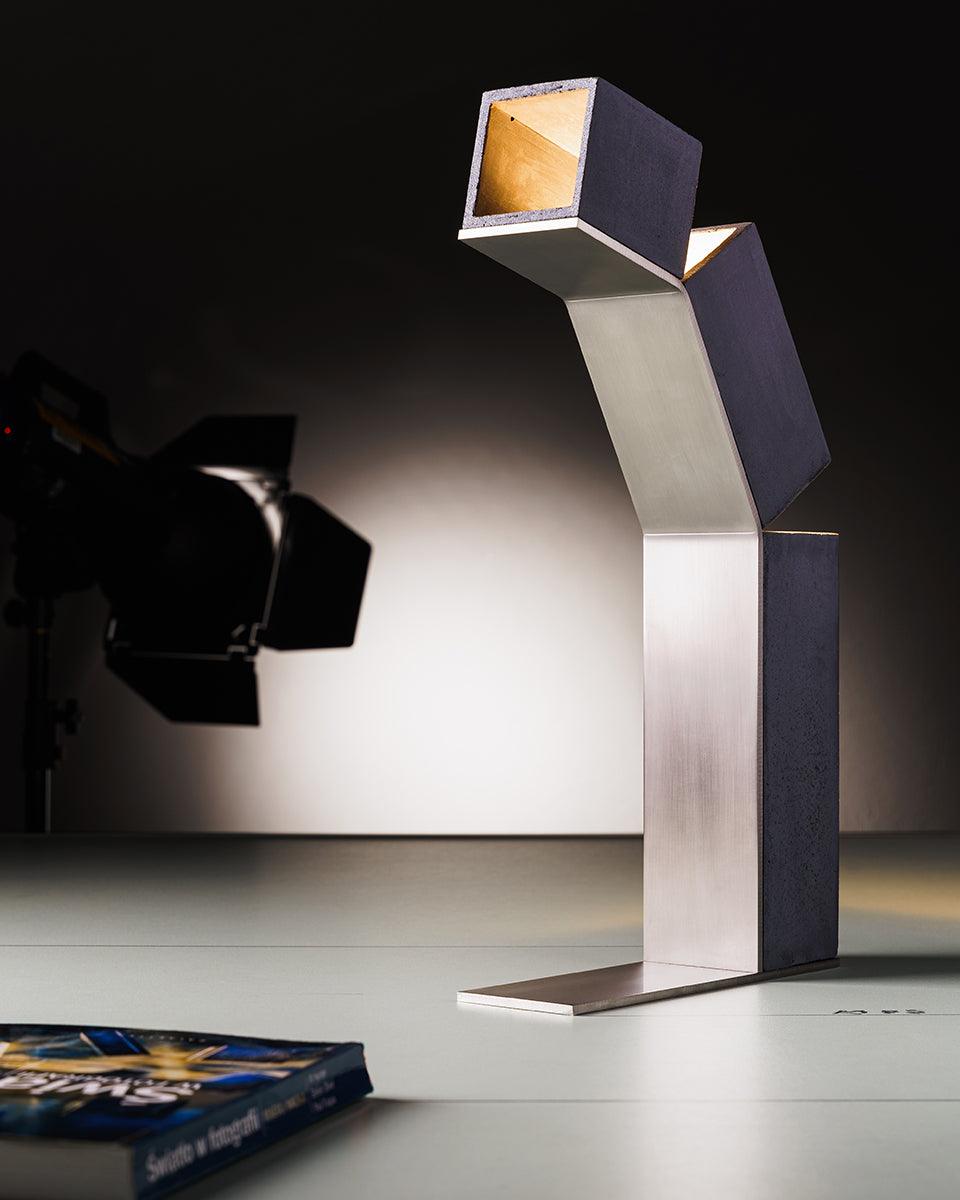 Robot Table Lamp - WOO .Design