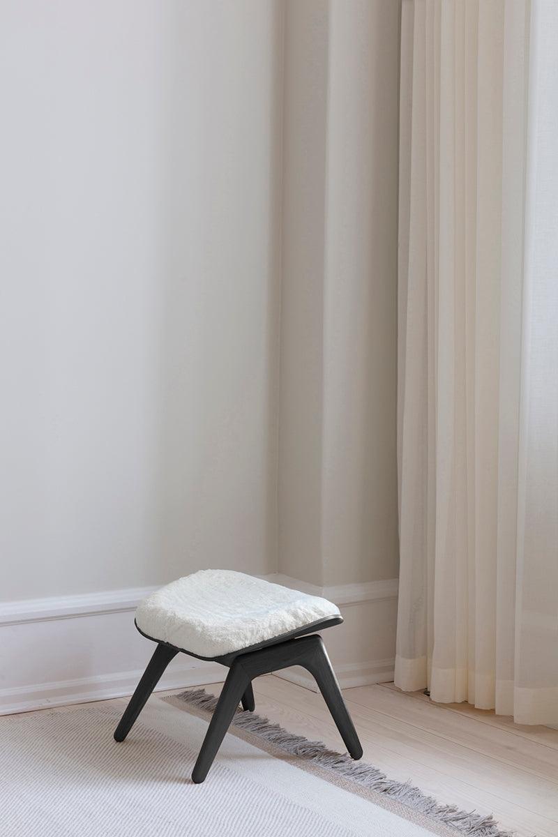 The Reader Teddy Ottoman - WOO .Design