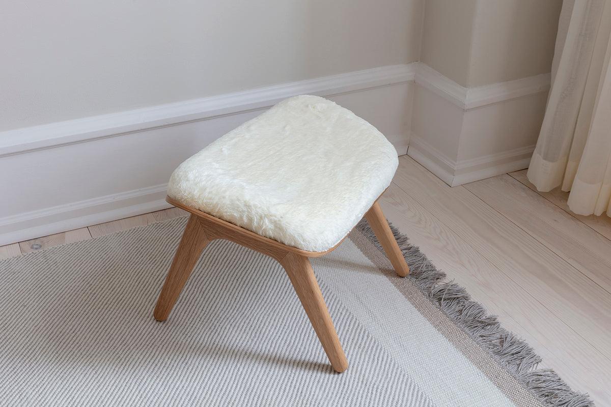 The Reader Teddy Ottoman - WOO .Design