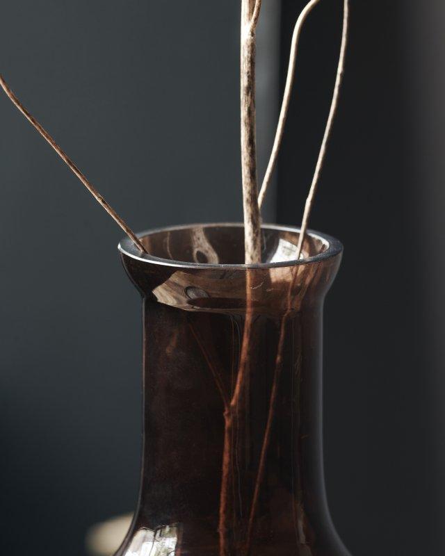 Tinka Brown Vase - WOO .Design