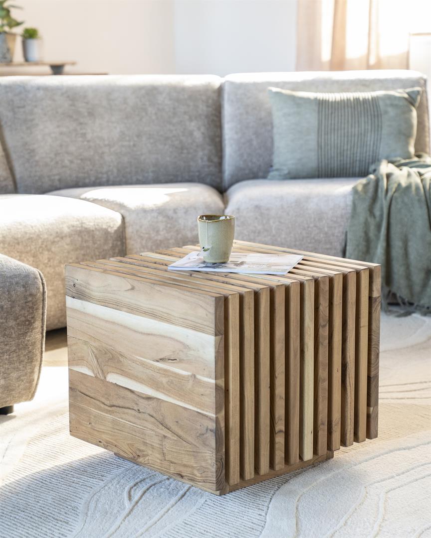 Tom Mango Wood Side Table - WOO .Design