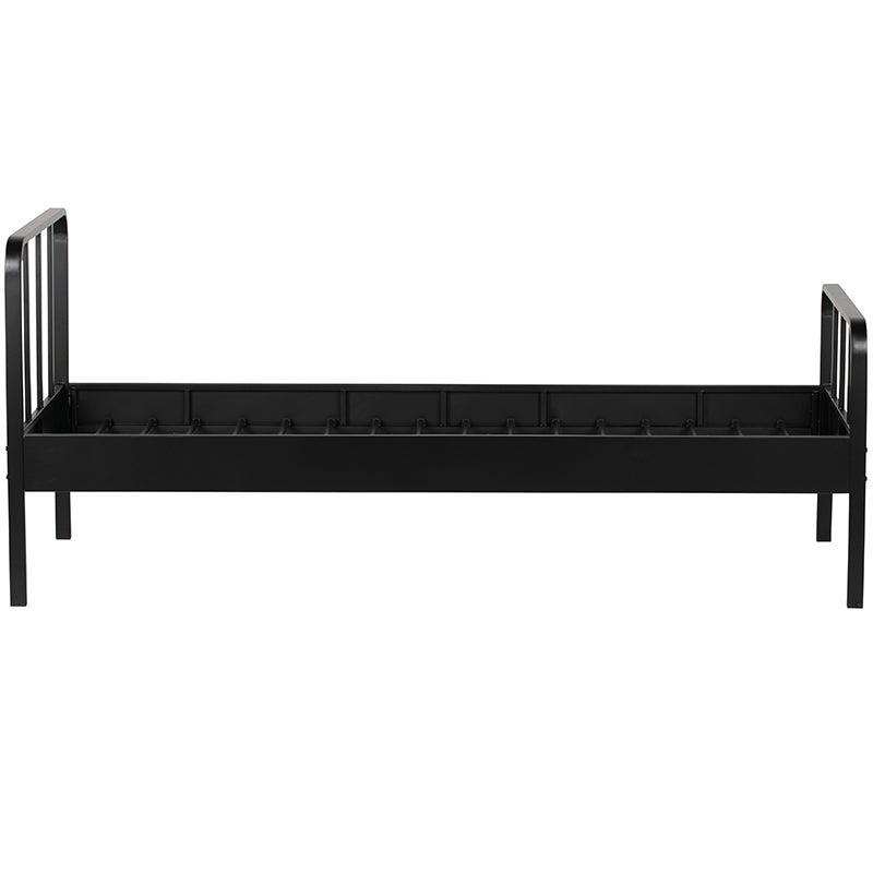 Mees Metal Bed